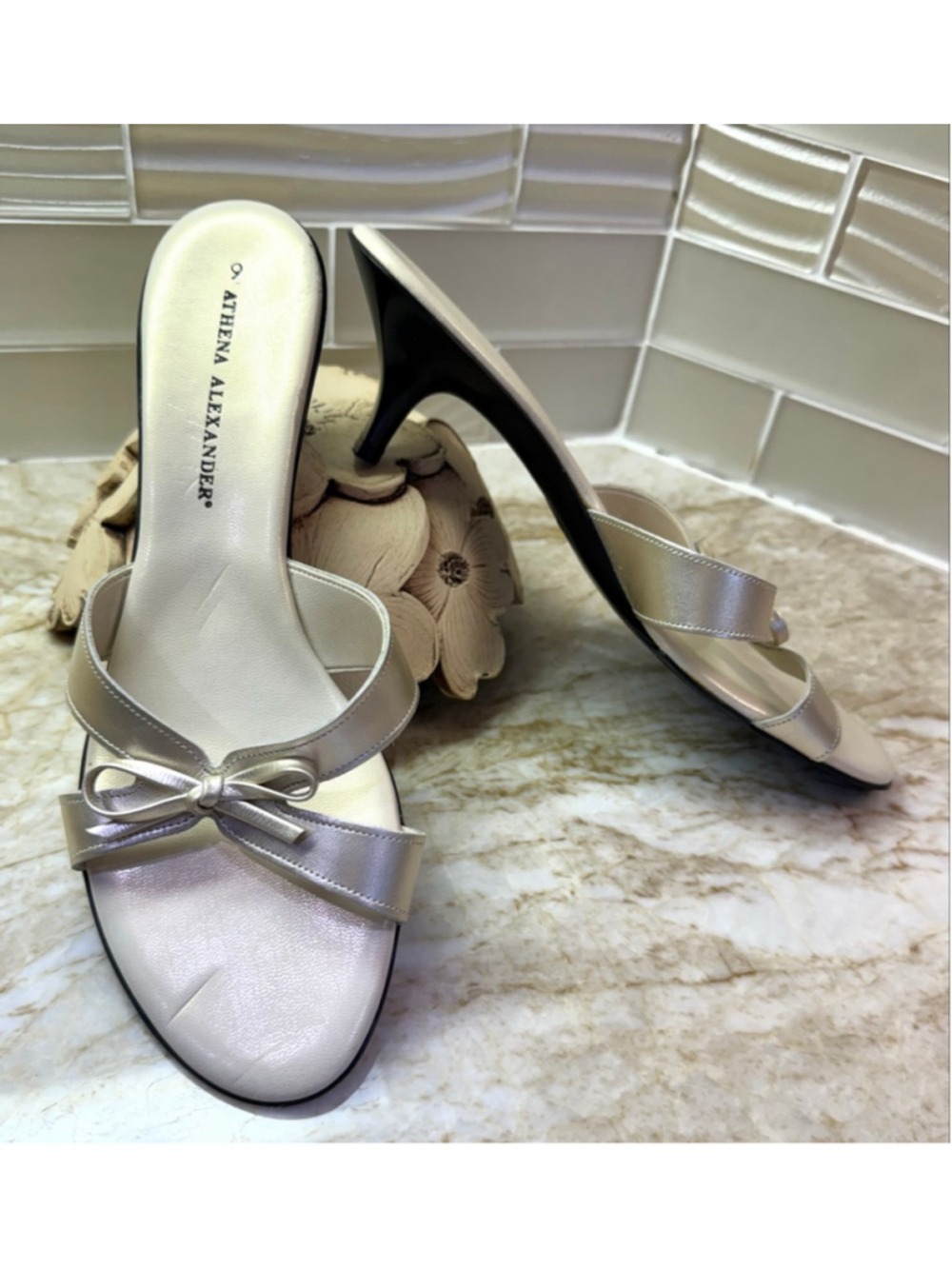 Athena Alexander silver white Kitten Heel Sandals Size 8.5, bow over straps.